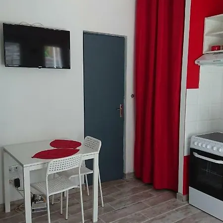 Studio Apartment Auch